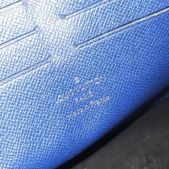 LouisVuitton Eclipse Pochette Voyage Blue Taigarama - Picture 6 of 9